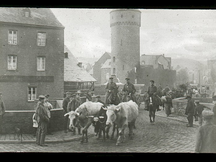 1918/19 Militär am Mühlenturm - Untere Ringstraße